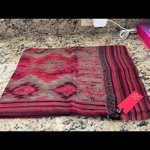 Carolina Herrera scarf/shawl